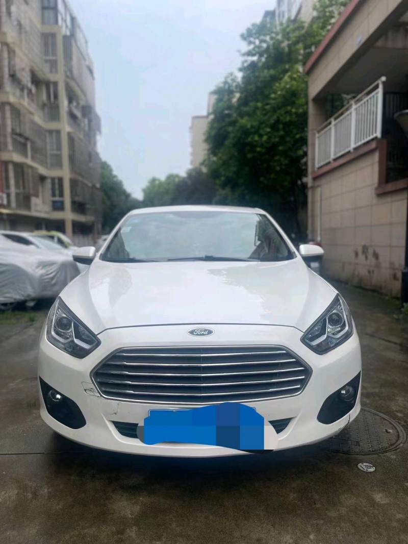 嘉兴17年福特福睿斯1