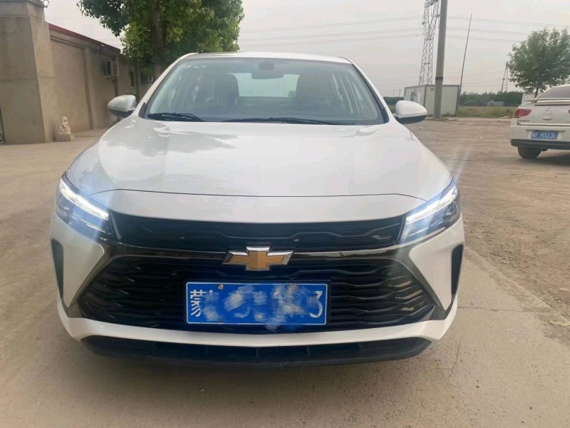 保定23年雪佛兰科鲁泽1