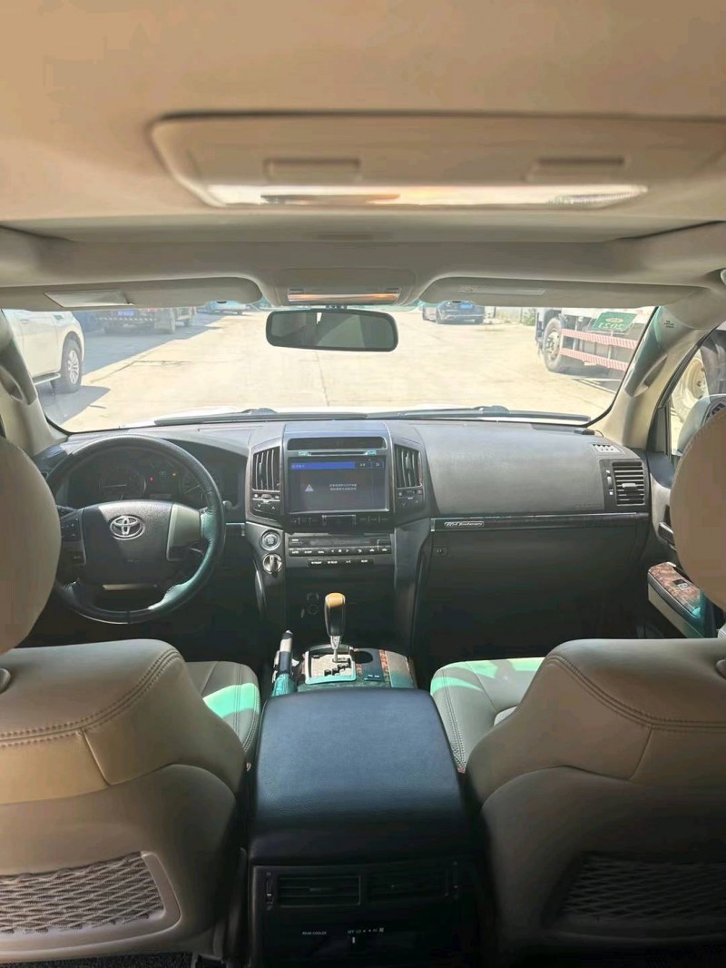 廊坊13年丰田兰德酷路泽5