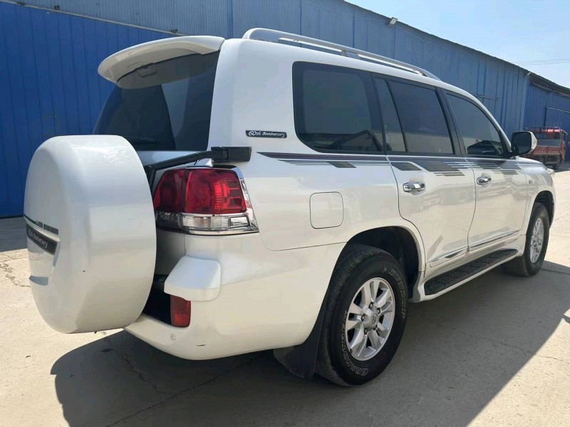 廊坊13年丰田兰德酷路泽9