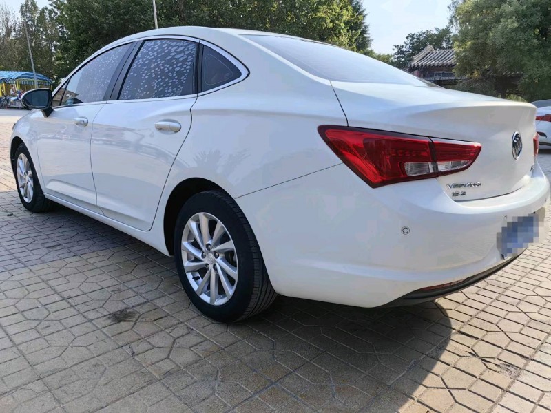 廊坊18年别克威朗6