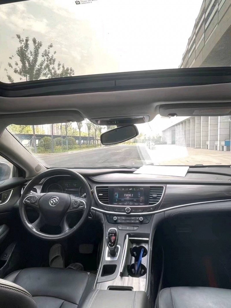 济南18年别克君越7