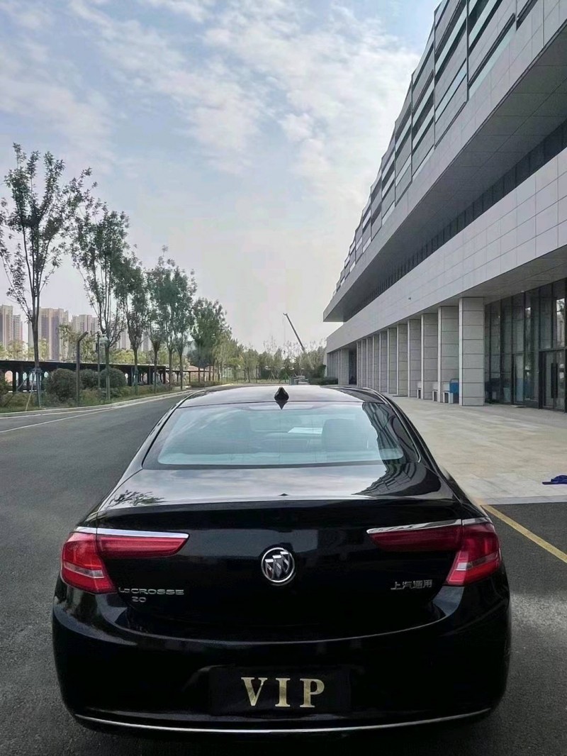 济南18年别克君越9