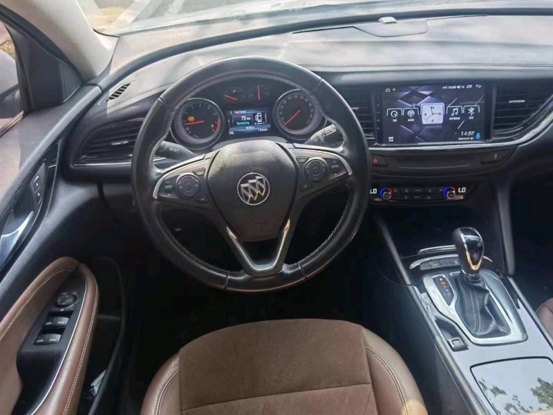 济南19年别克君威5