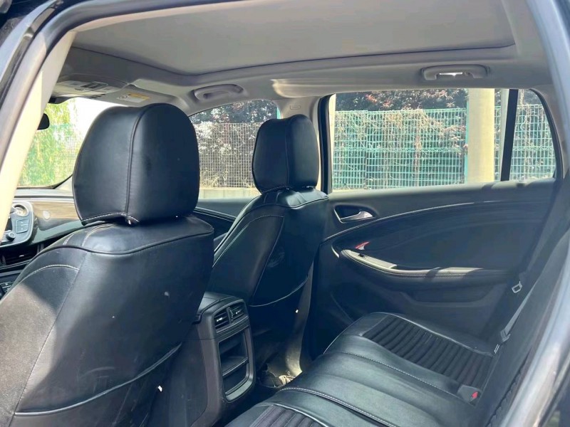 青岛20年别克昂科威4