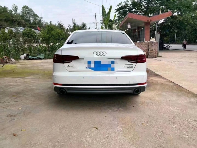 重庆17年奥迪A4L7