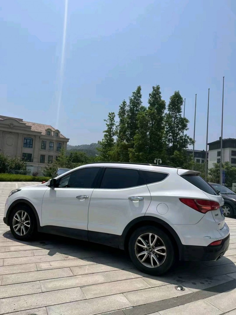 枣庄15年现代新胜达7