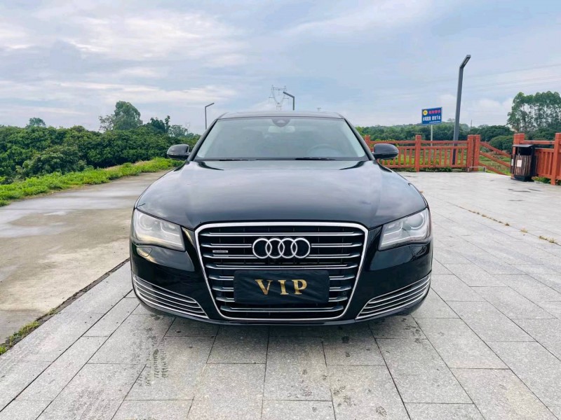 广州14年奥迪Coupe1