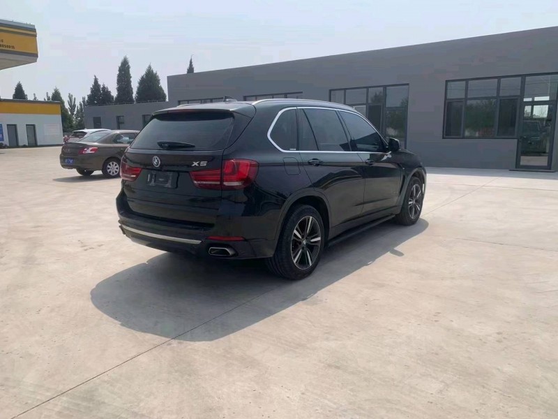 东营17年宝马X58