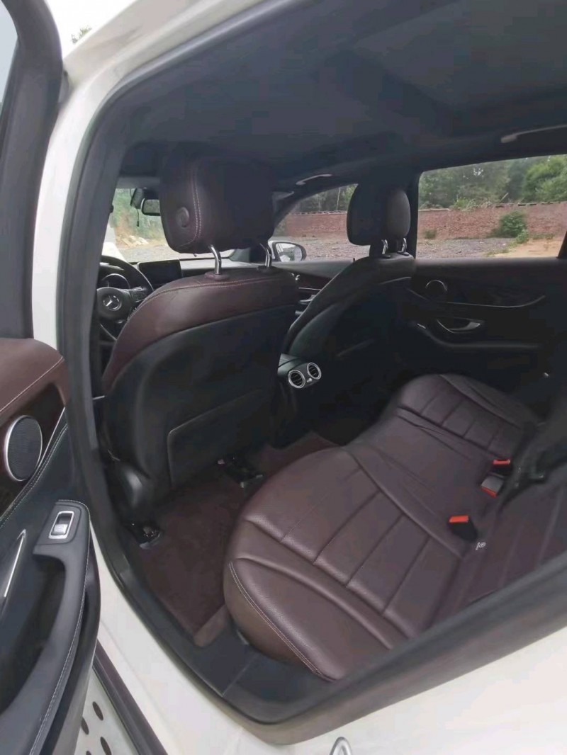 枣庄17年奔驰GLC7