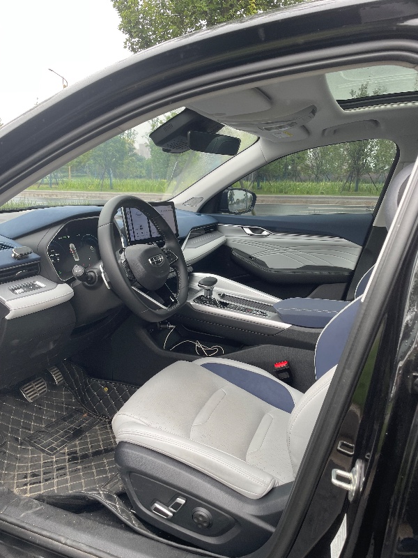 泰州22年吉利星瑞9