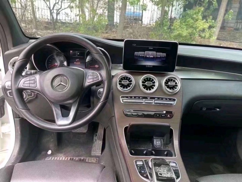 枣庄19年奔驰GLC3