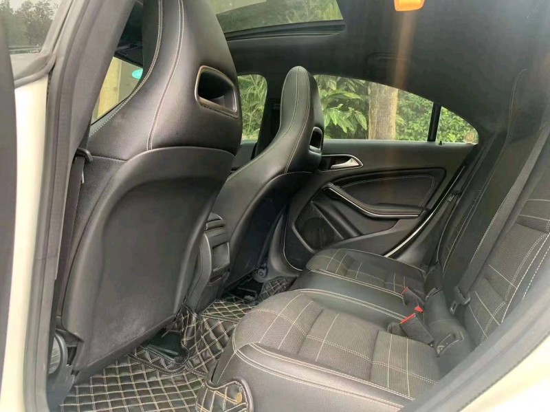 汕头16年奔驰CLA4