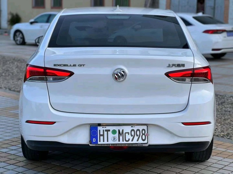 珠海21年别克英朗2