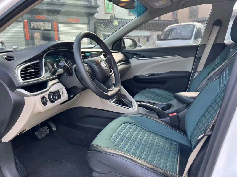 珠海21年别克英朗7