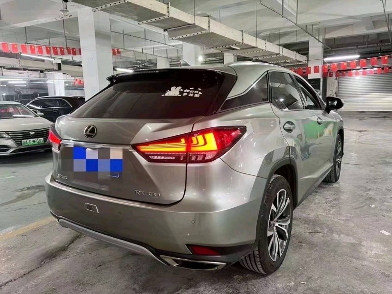 嘉兴20年雷克萨斯RX7
