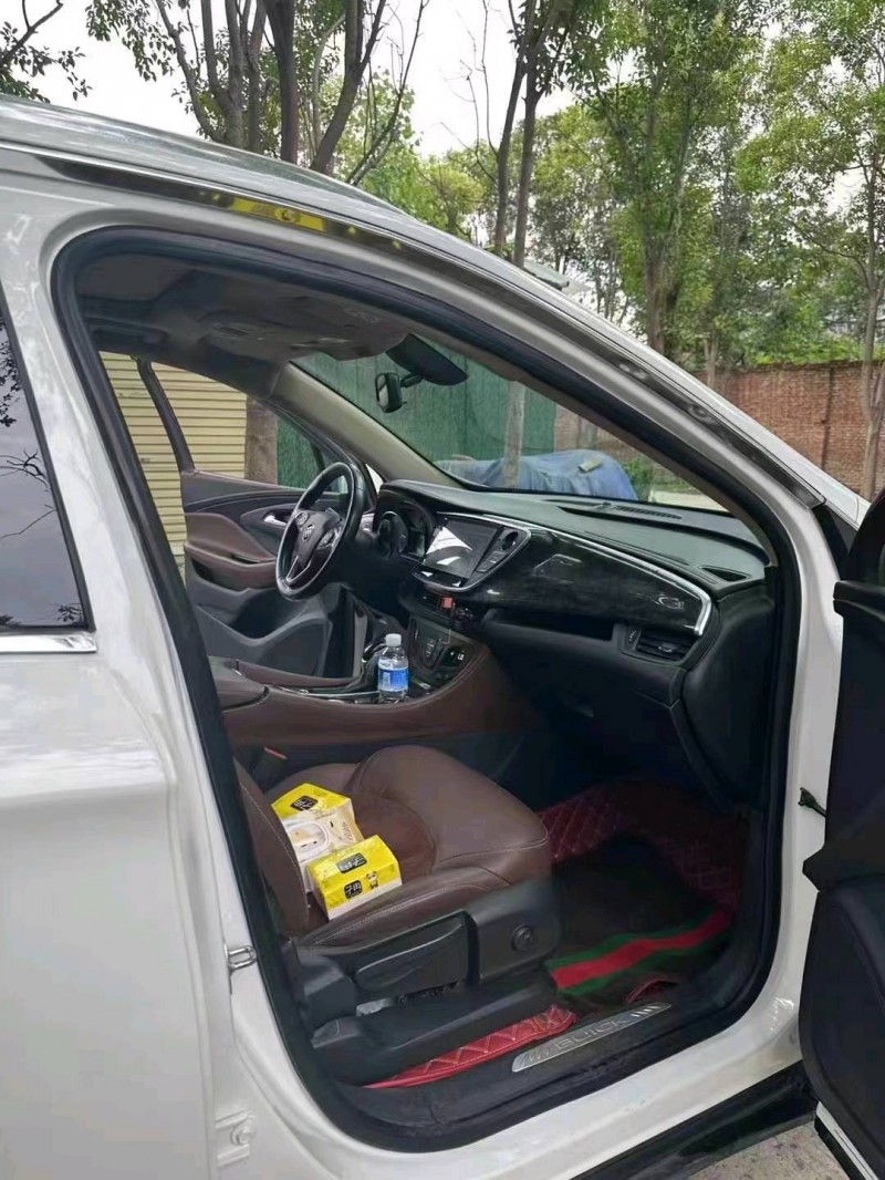 洛阳16年别克昂科威8