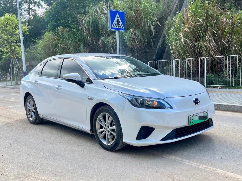 深圳19年传祺埃安S3