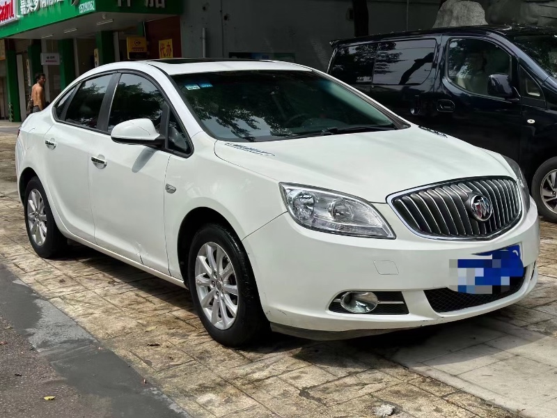 广州12年别克英朗GT3