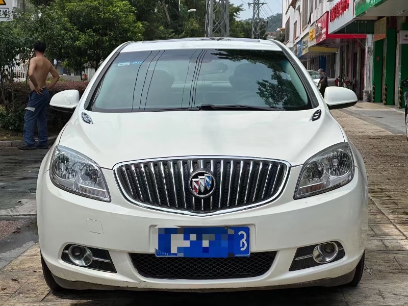 广州12年别克英朗GT2