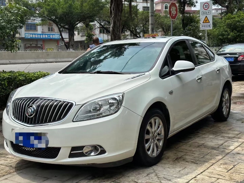 广州12年别克英朗GT1