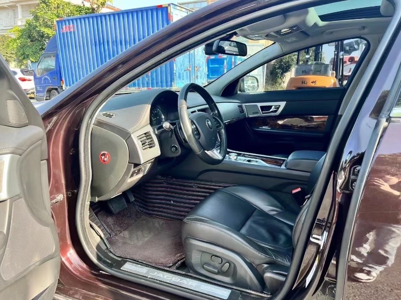 深圳15年捷豹XF5