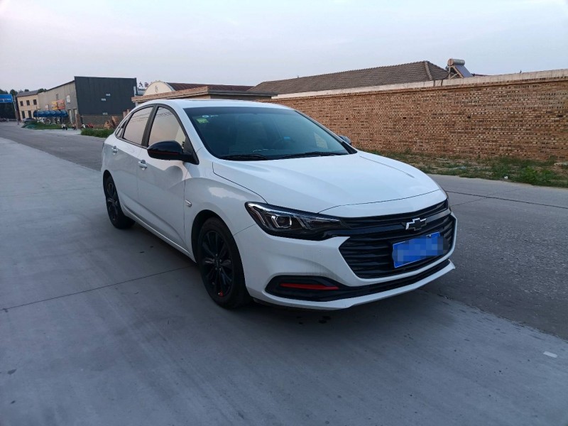 济宁21年雪佛兰科鲁泽3