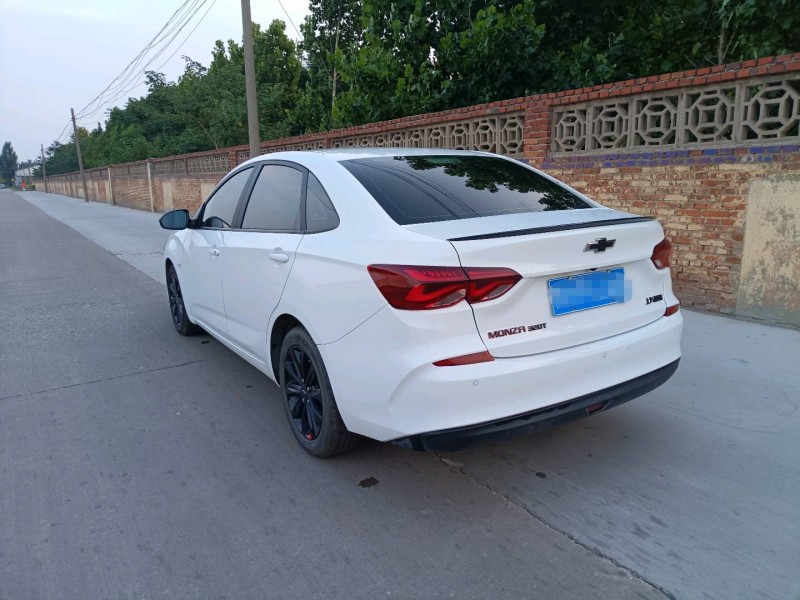 济宁21年雪佛兰科鲁泽6