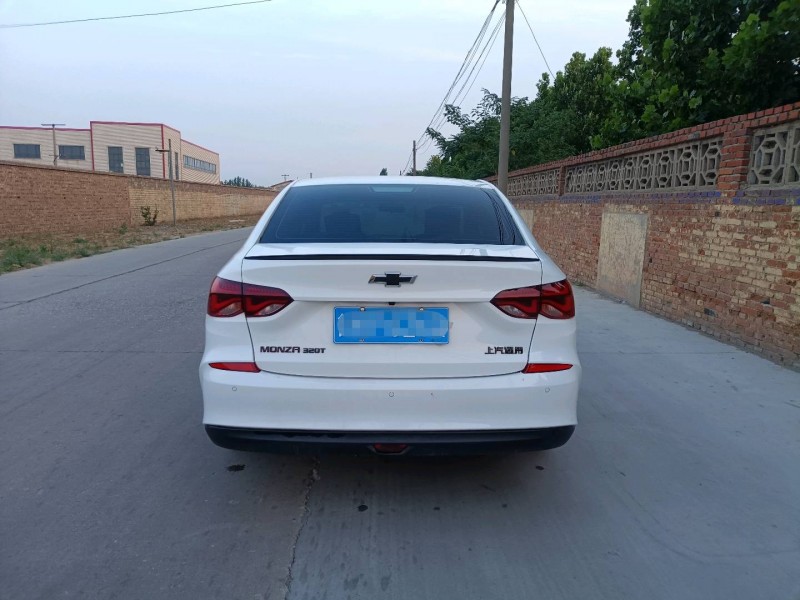 济宁21年雪佛兰科鲁泽8