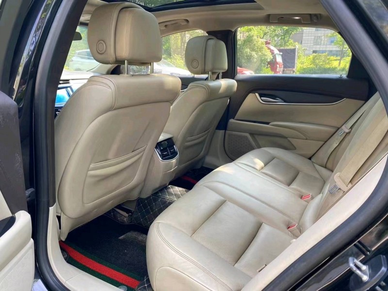 淮南14年凯迪拉克XTS2