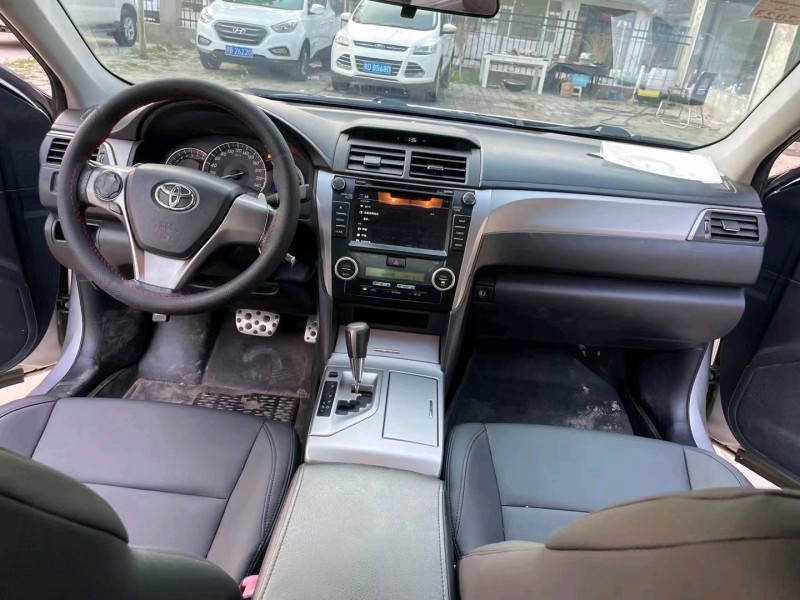 廊坊13年丰田凯美瑞4