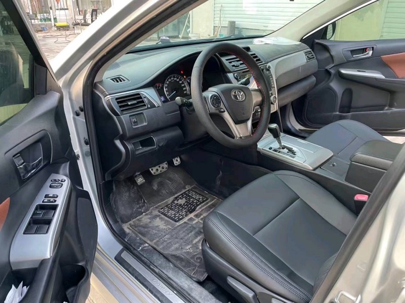 廊坊13年丰田凯美瑞5