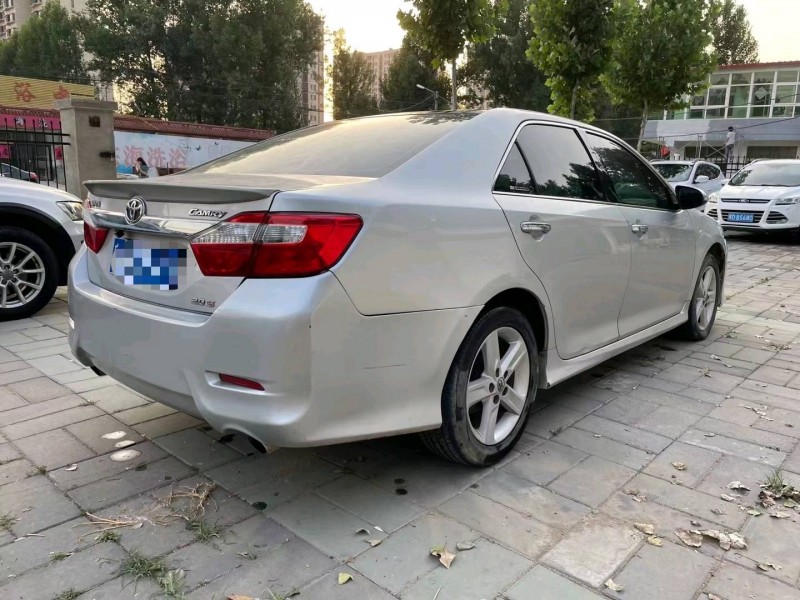 廊坊13年丰田凯美瑞7