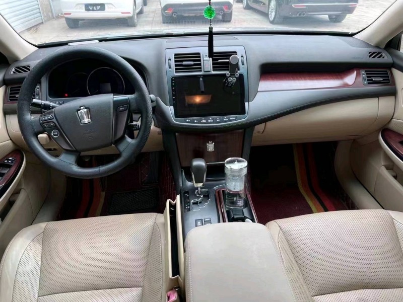 廊坊12年丰田皇冠6