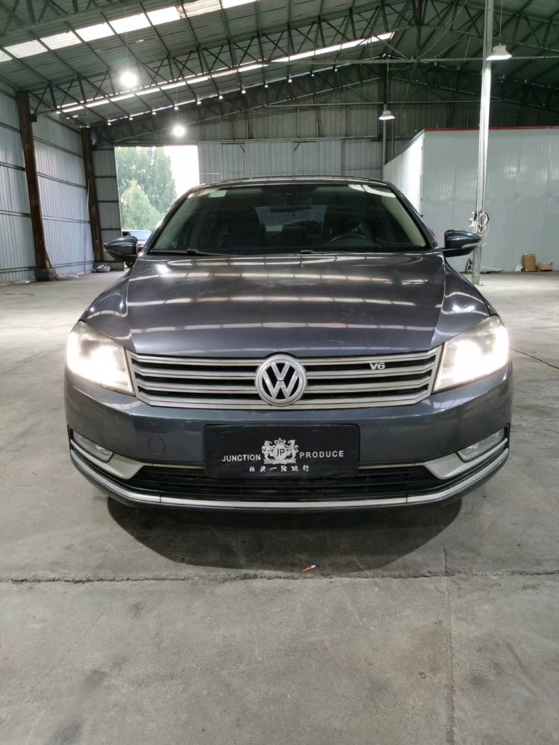 济南12年大众迈腾1