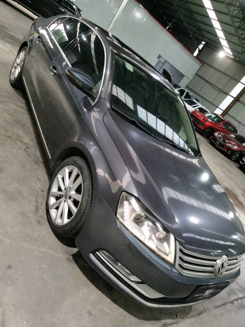 济南12年大众迈腾2