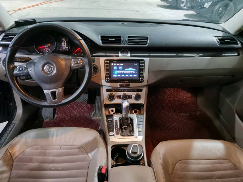 济南12年大众迈腾4