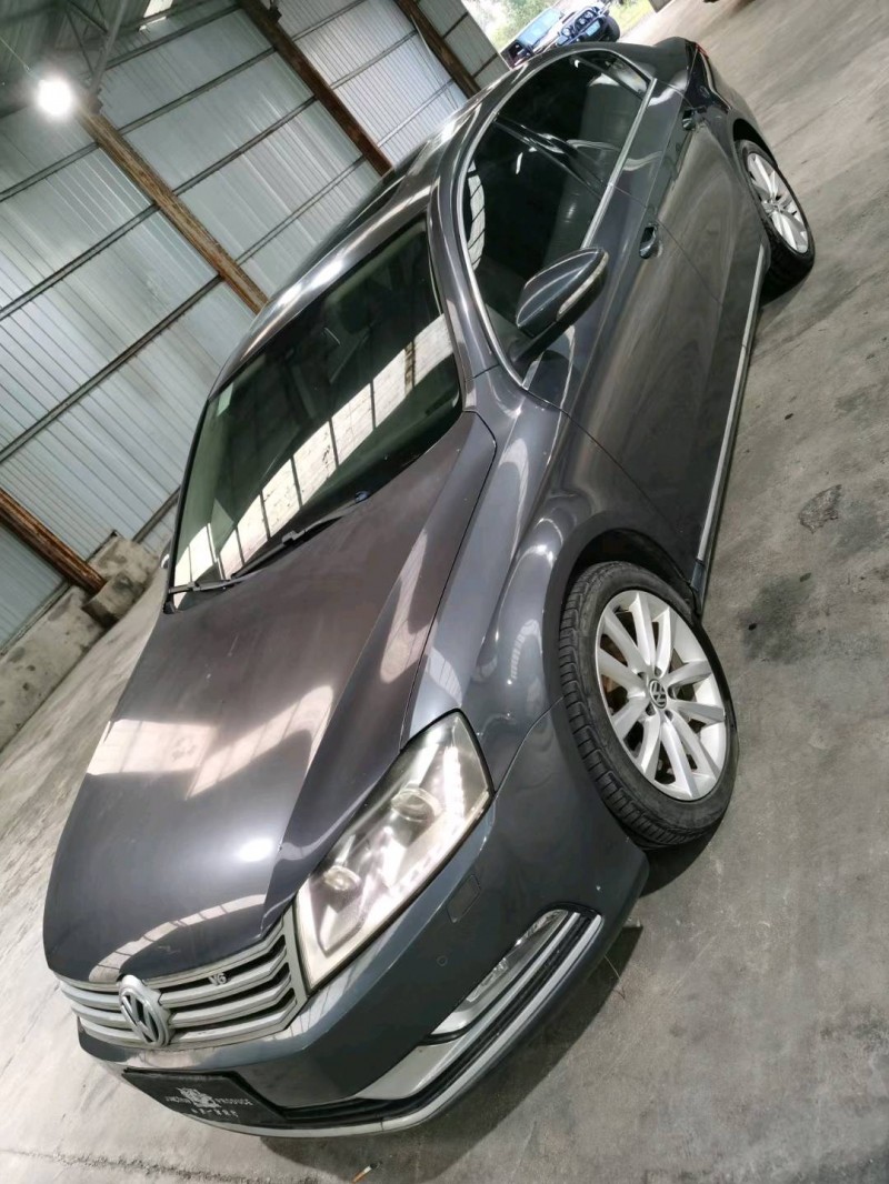 济南12年大众迈腾3