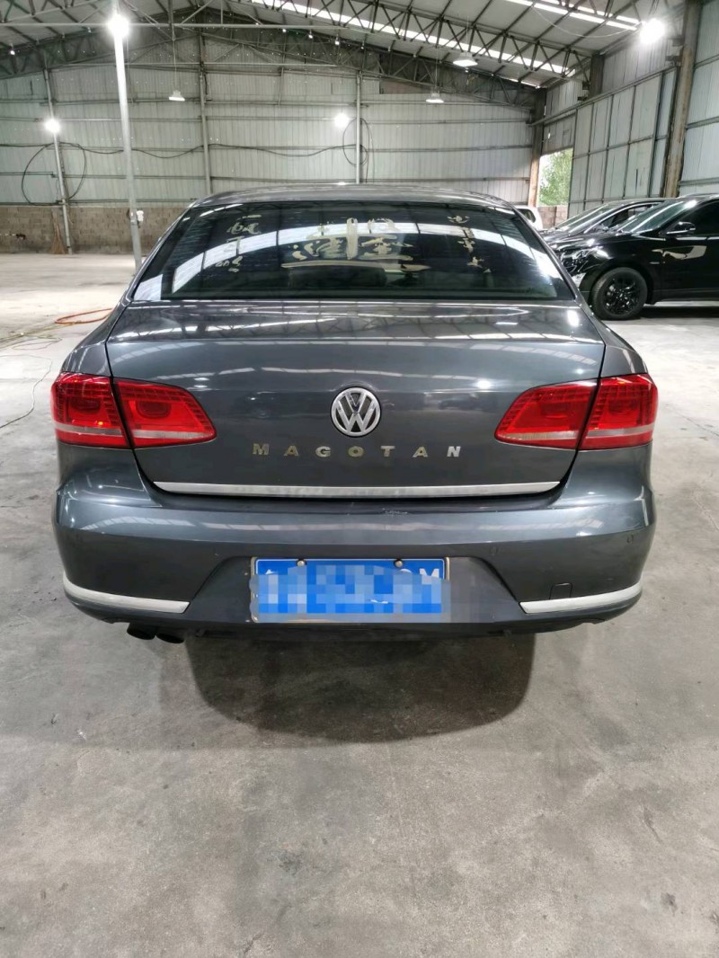 济南12年大众迈腾9