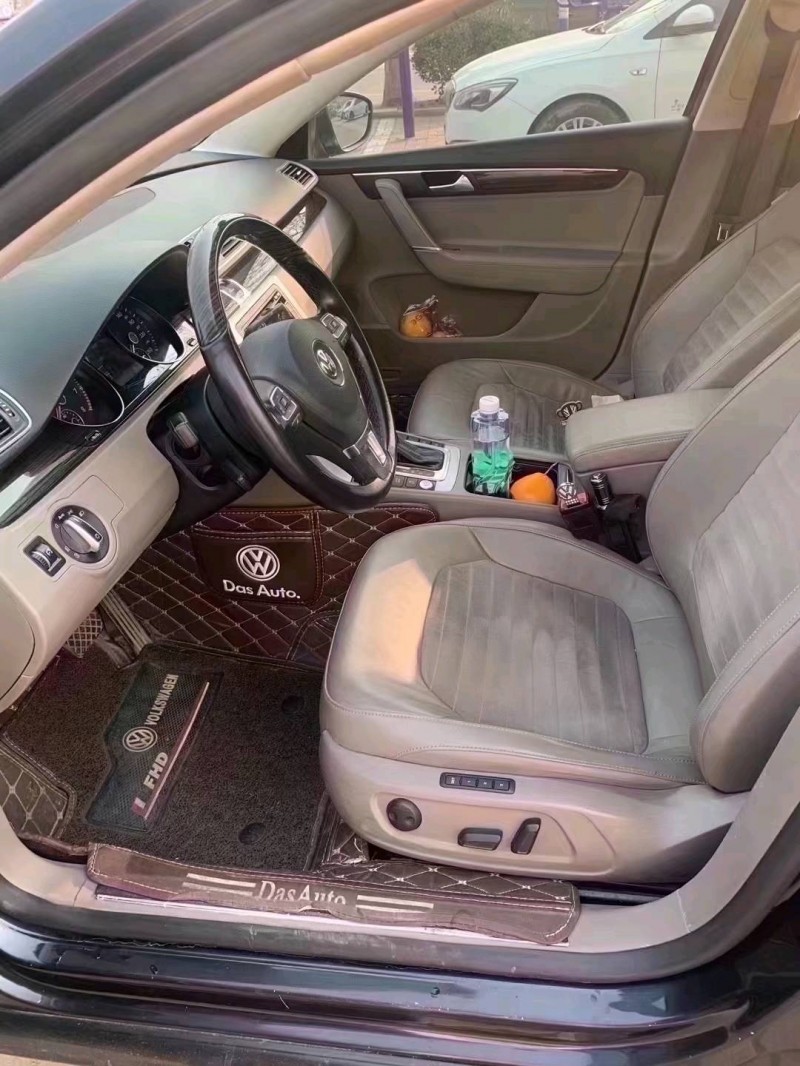 济南14年大众迈腾4