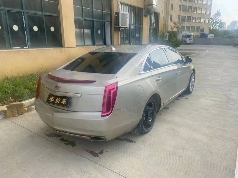 宜昌14年凯迪拉克XTS7