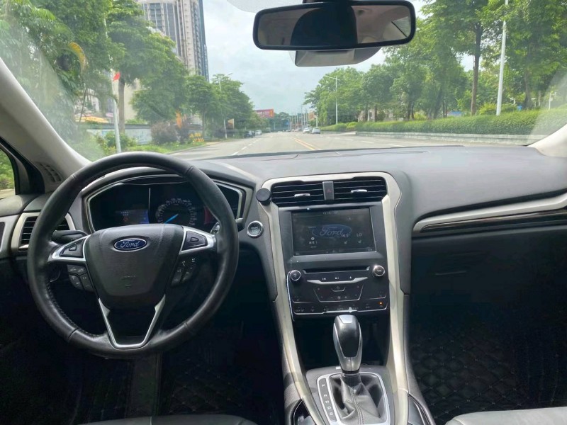 珠海15年福特蒙迪欧8