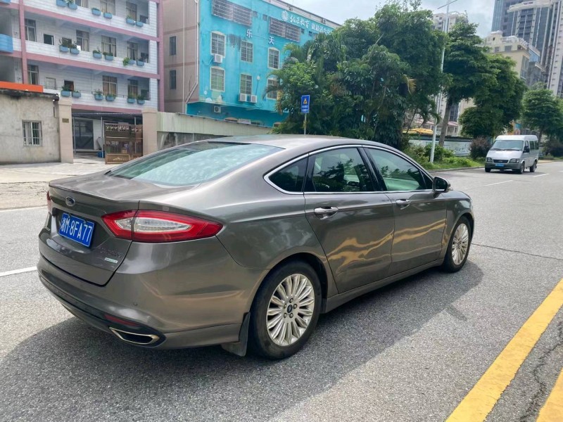 珠海15年福特蒙迪欧9