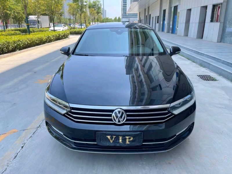 济宁19年大众迈腾1