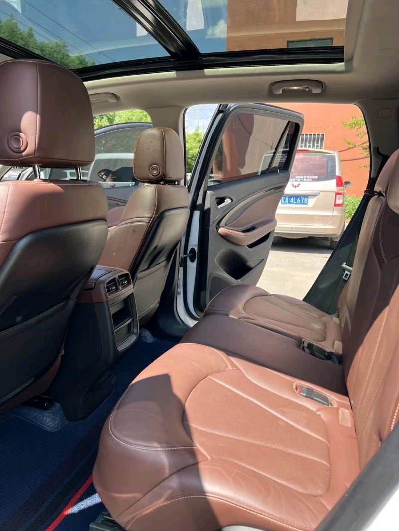 沈阳22年别克昂科威8