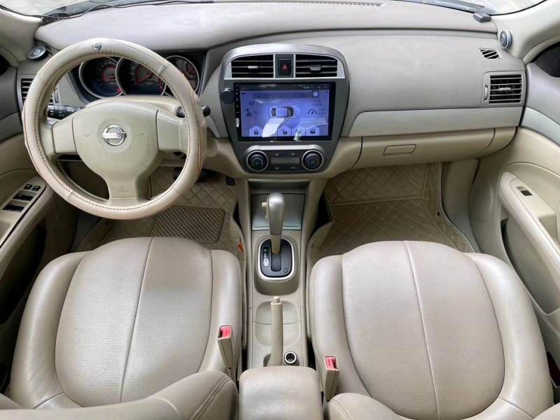 济宁16年日产轩逸5