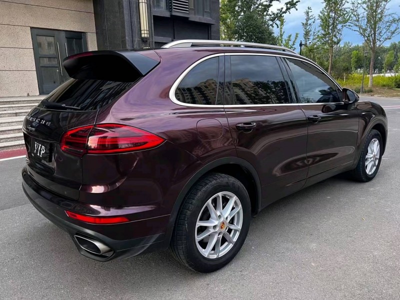 廊坊17年保时捷卡宴7