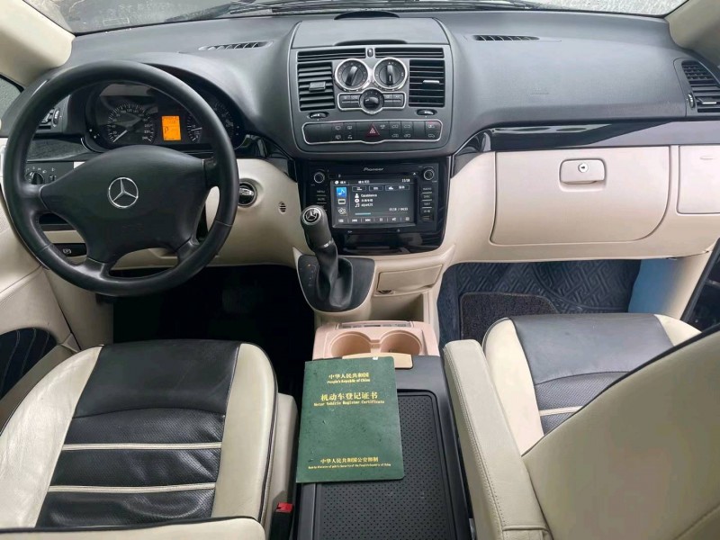 淮南15年奔驰威霆5