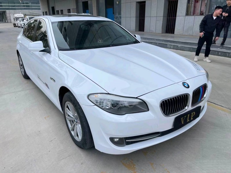 济宁13年宝马5系3