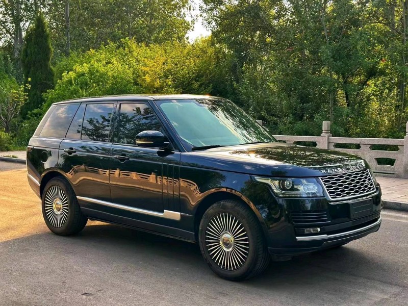 淄博14年路虎揽胜行政3